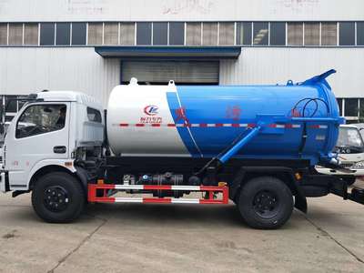 专业环保卫士 东风8吨吸污吸粪车，高效解决化粪池清理难题